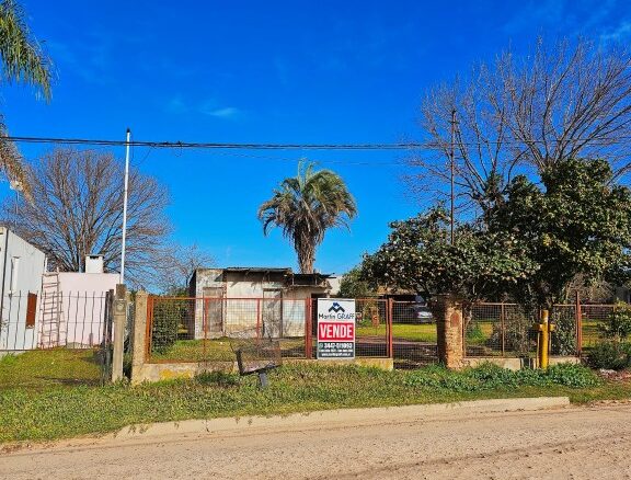 Lote en venta en San José, Estrada al 2000. 607 m² con agua, luz y cloacas. Ubicación estratégica para tu hogar o inversión.