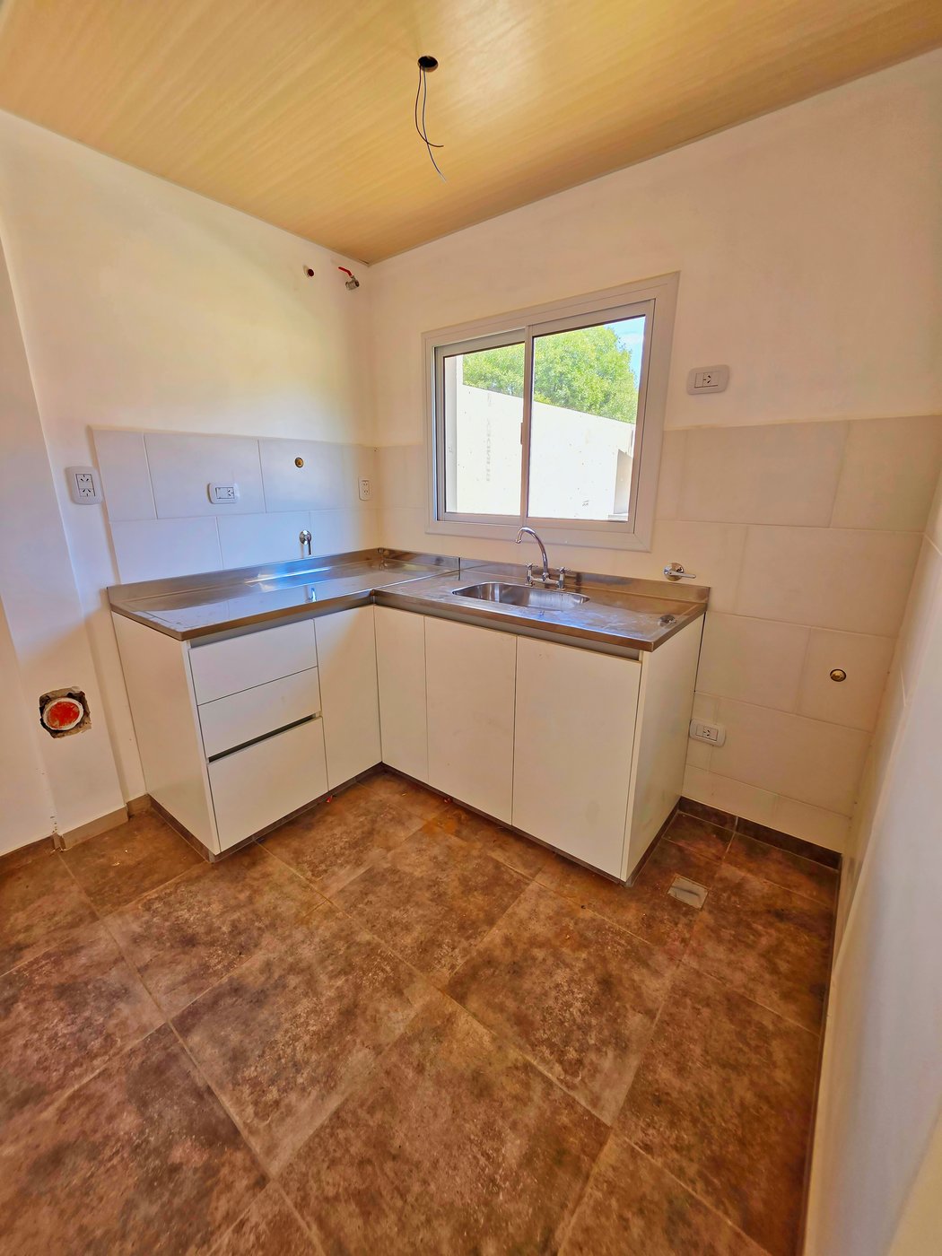 dos-viviendas-a-estrenar-calle-alvear-san-jose (10)