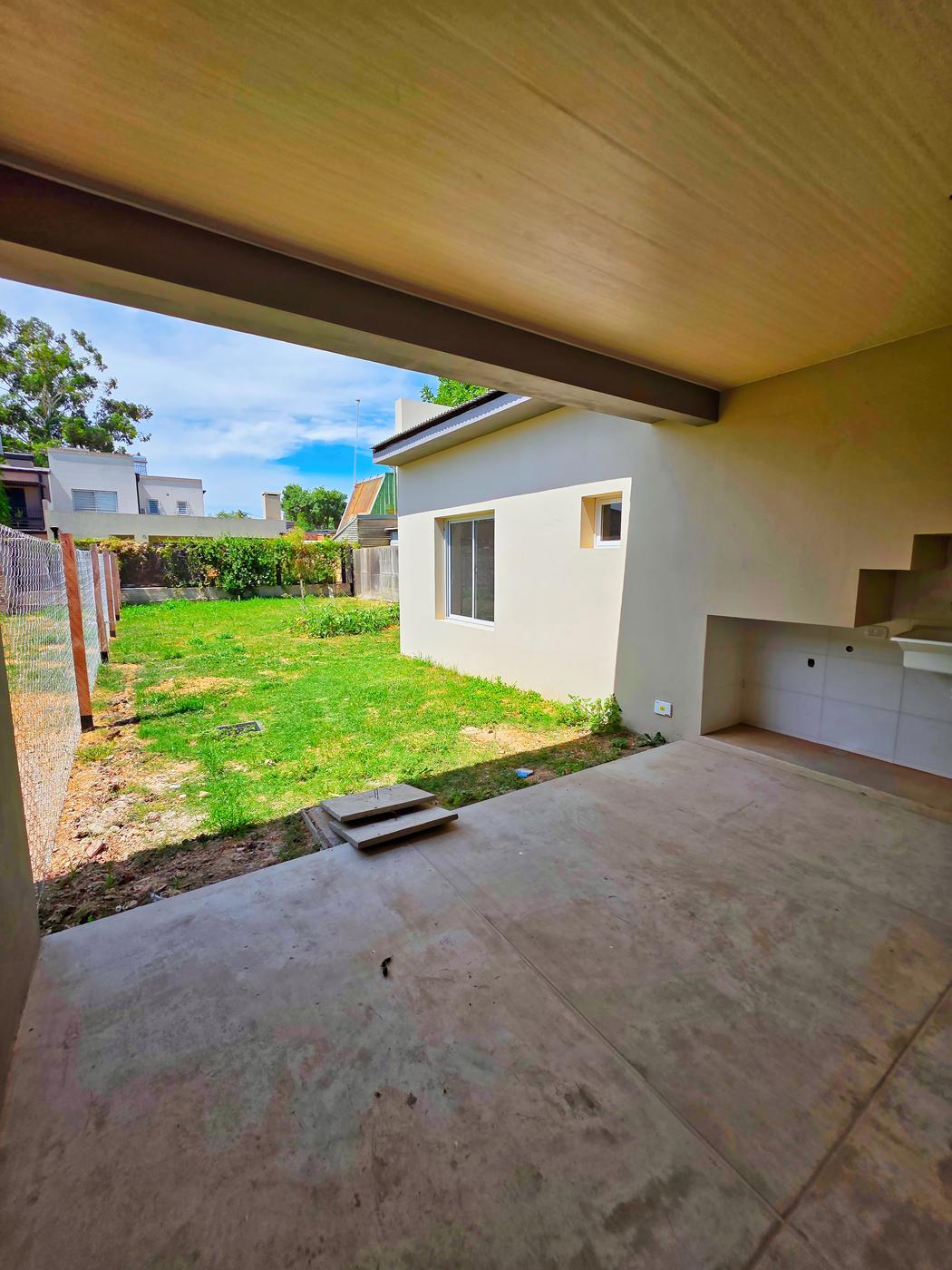 dos-viviendas-a-estrenar-calle-alvear-san-jose (12)