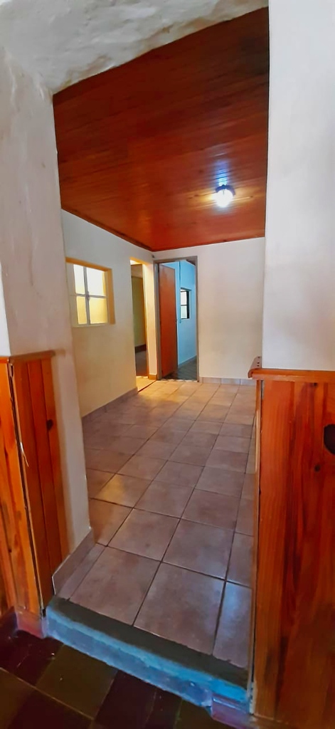 WhatsApp Image 2025-10-16 at 08.54.48