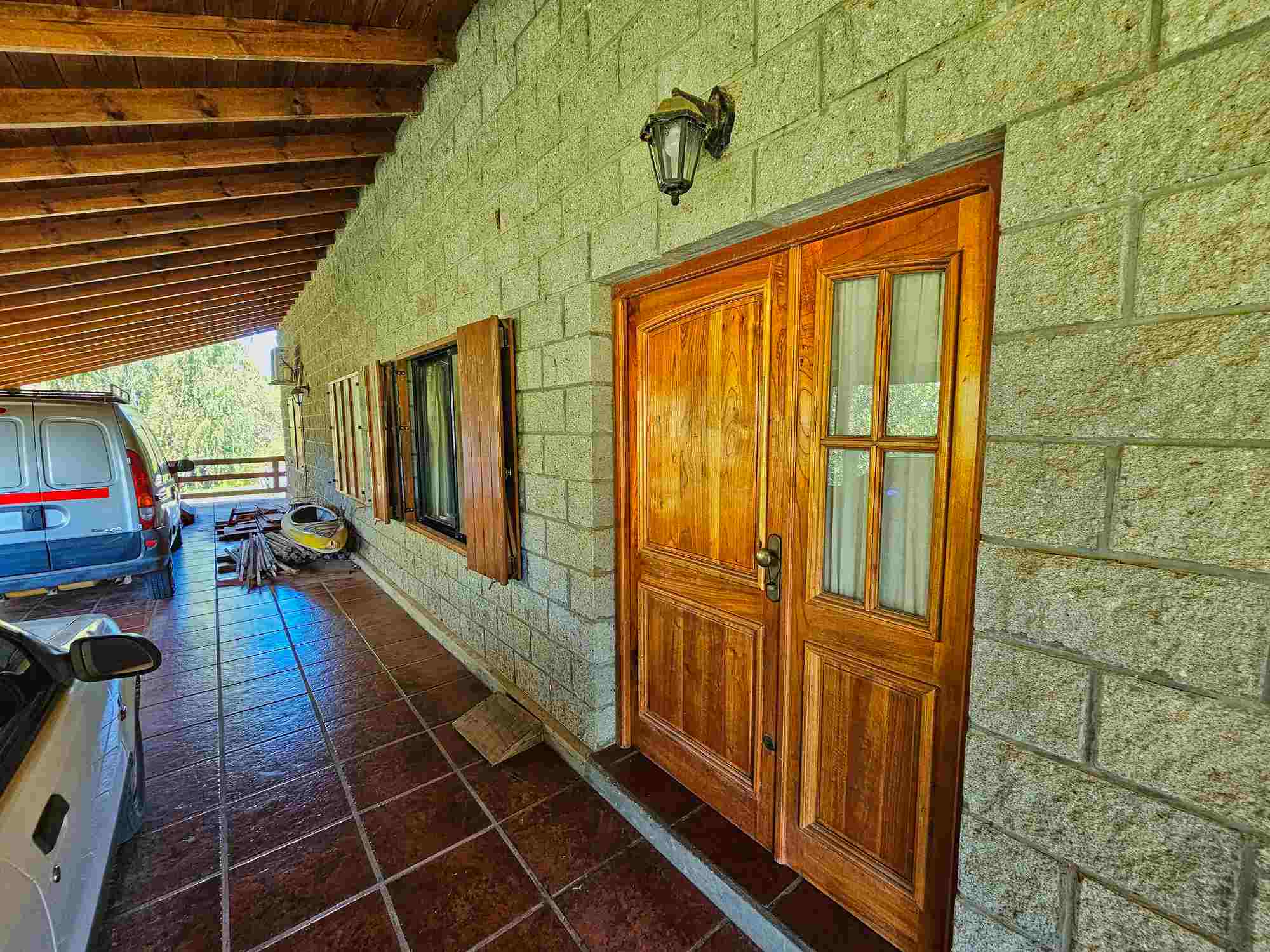 Galería semicubierta 120 m² San José