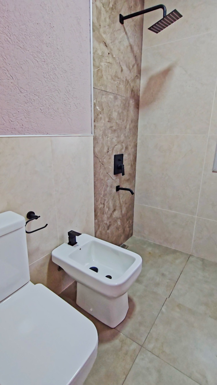 martin-graff-consultor-inmobiliario-inmobiliaria-vende-vivienda-impecable-bajo-termas-san-jose (14)