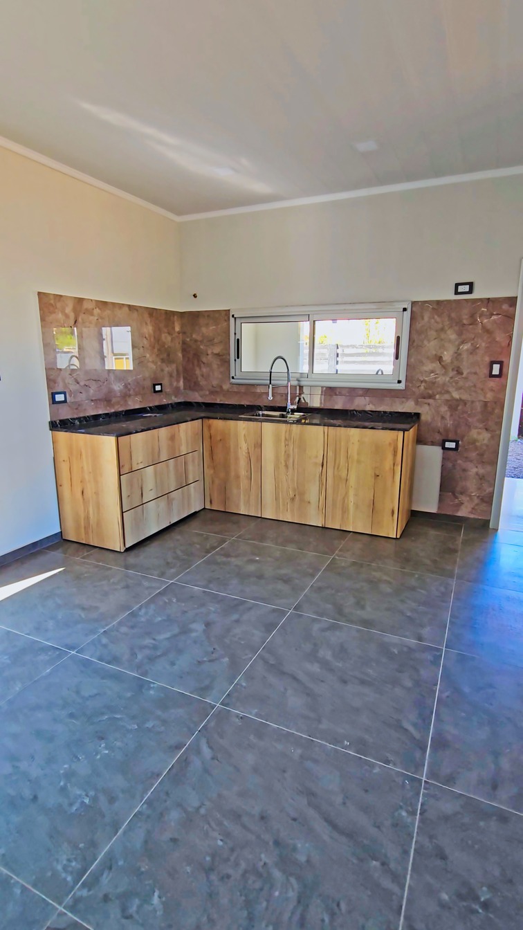 martin-graff-consultor-inmobiliario-inmobiliaria-vende-vivienda-impecable-bajo-termas-san-jose (15)