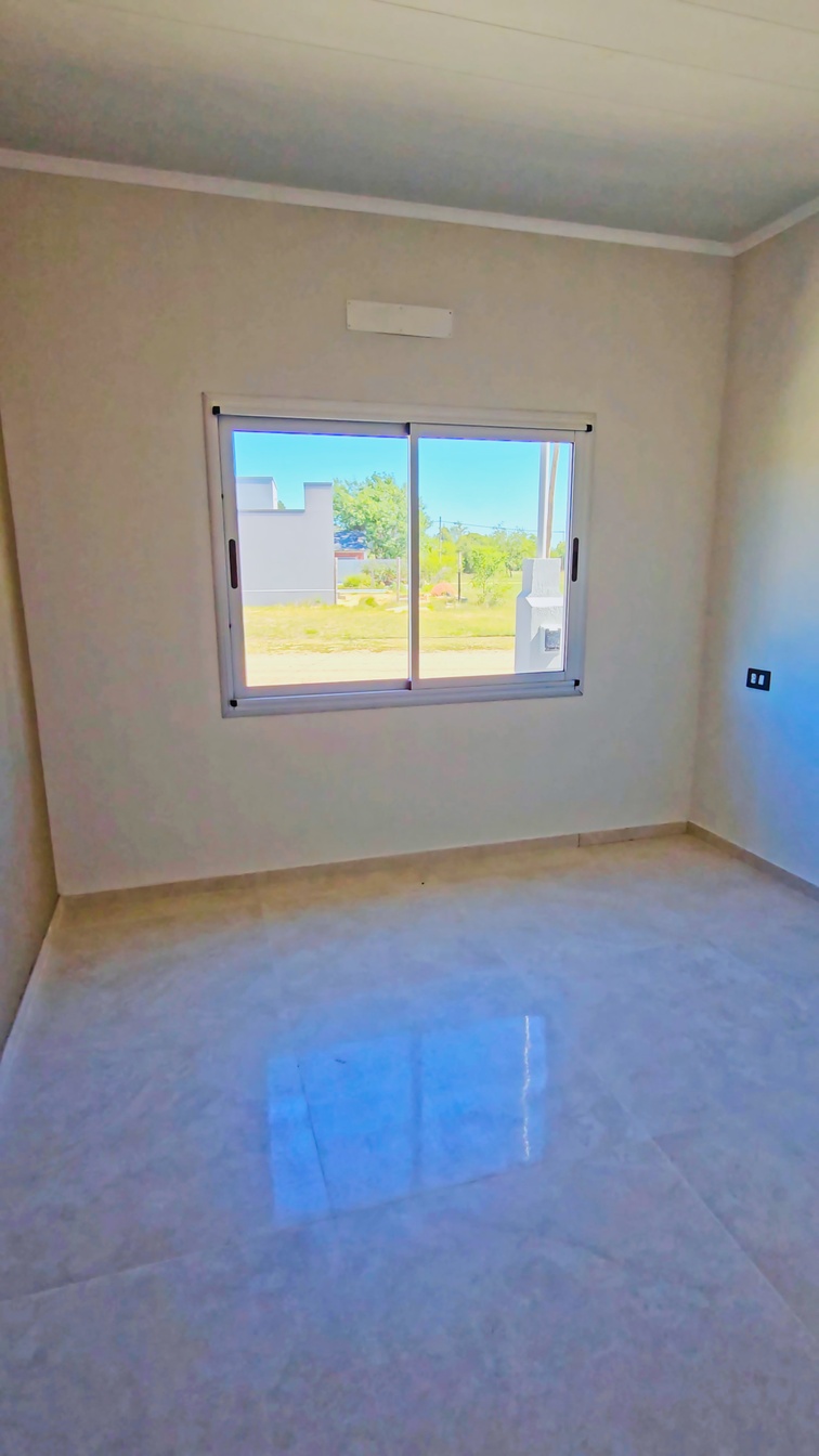 martin-graff-consultor-inmobiliario-inmobiliaria-vende-vivienda-impecable-bajo-termas-san-jose (7)