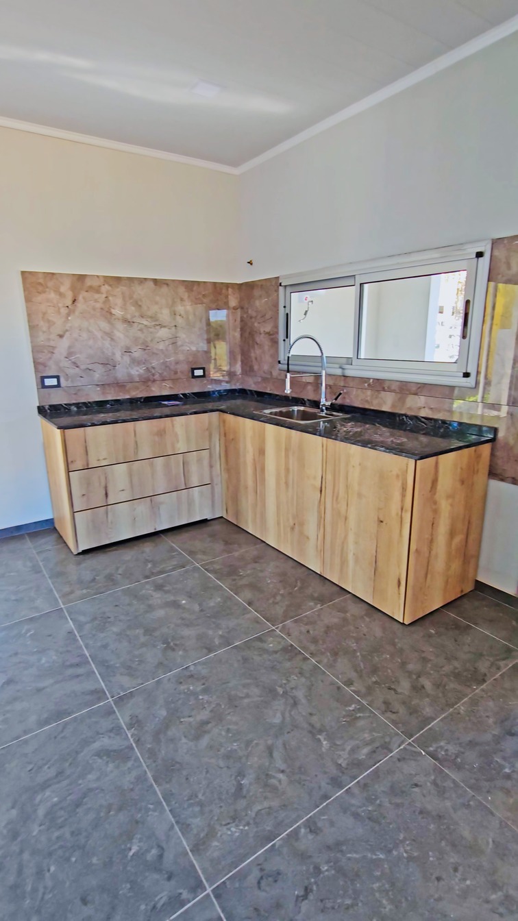 martin-graff-consultor-inmobiliario-inmobiliaria-vende-vivienda-impecable-bajo-termas-san-jose (9)