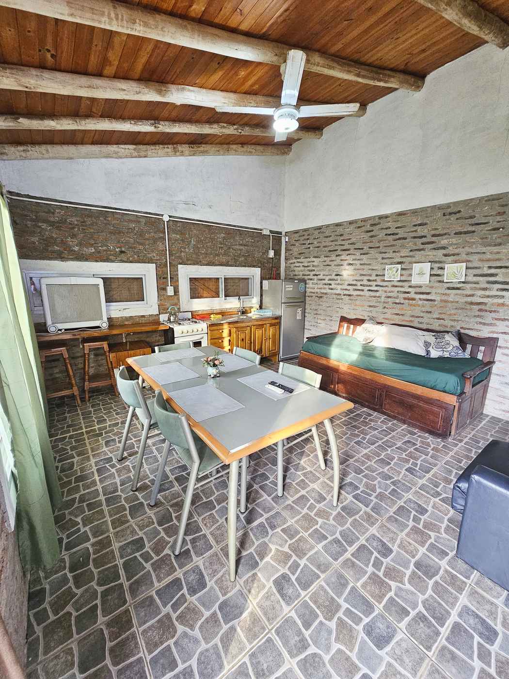 martin-graff-consultor-inmobiliario-complejo-turistico-con-piscina-san-jose-01 (8)