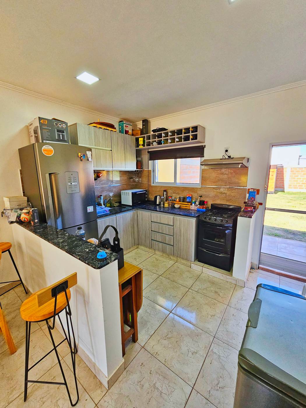 casa-una-planta-con-parrilla-zona-residencial-san-jose (8)